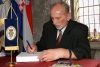 Župan čestitao generalu Nojku Marinoviću na odlikovanju Veleredom kralja Petra Kre&scaron;imira IV s lentom i Danicom