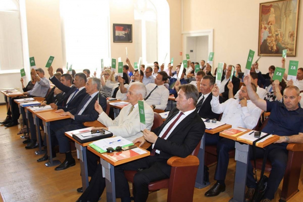 Klub vijećnika vladajuće većine u Županijskoj skup&scaron;tini; Vijećničke naknade u korist borbe protiv koronavirusa
