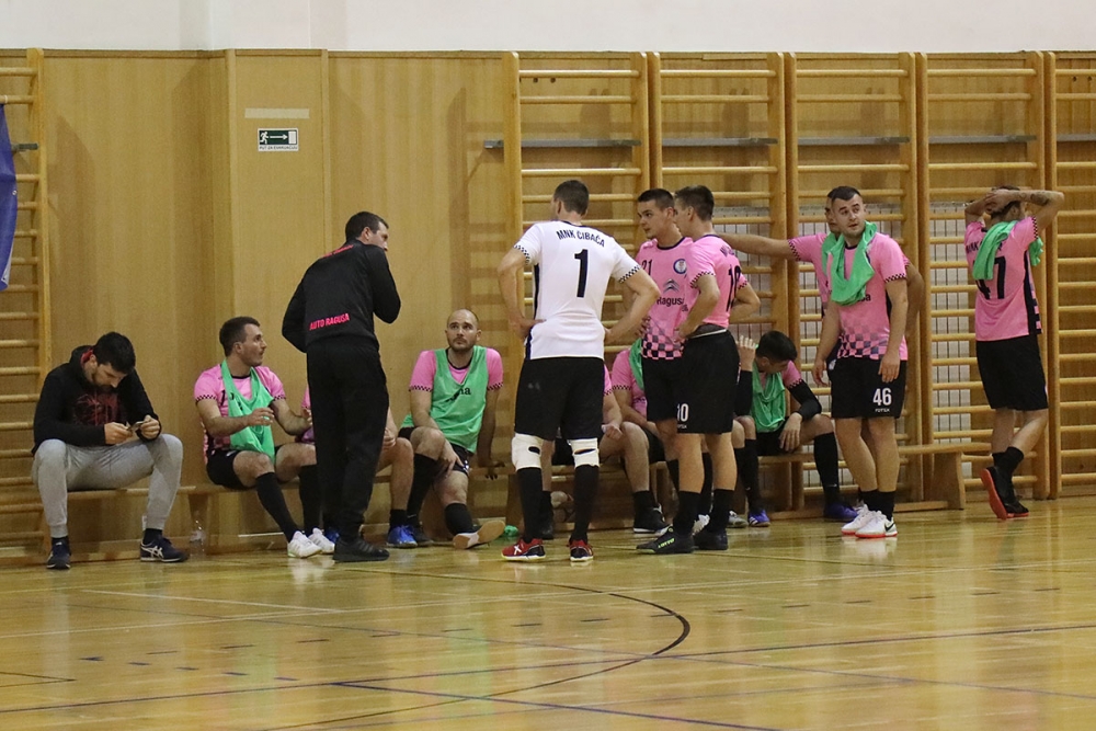 Županijska futsal liga; Župski malonogometni derbi pripao Čibačanima; MNK Plat - MNK Čibača 1:2