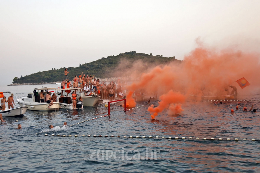 Festa u narančastom; Fun H2O pobijedio Elitu i u&scaron;ao u svoje &scaron;esto finale u Portu (FOTOGALERIJA)